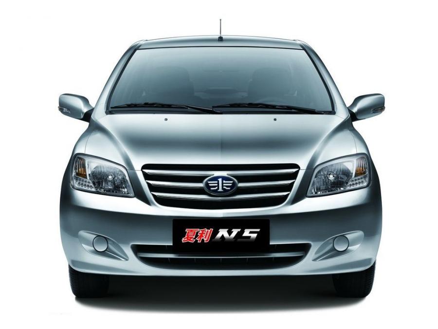  FAW Xiali N5 2009 года  (фото 4 из 7)